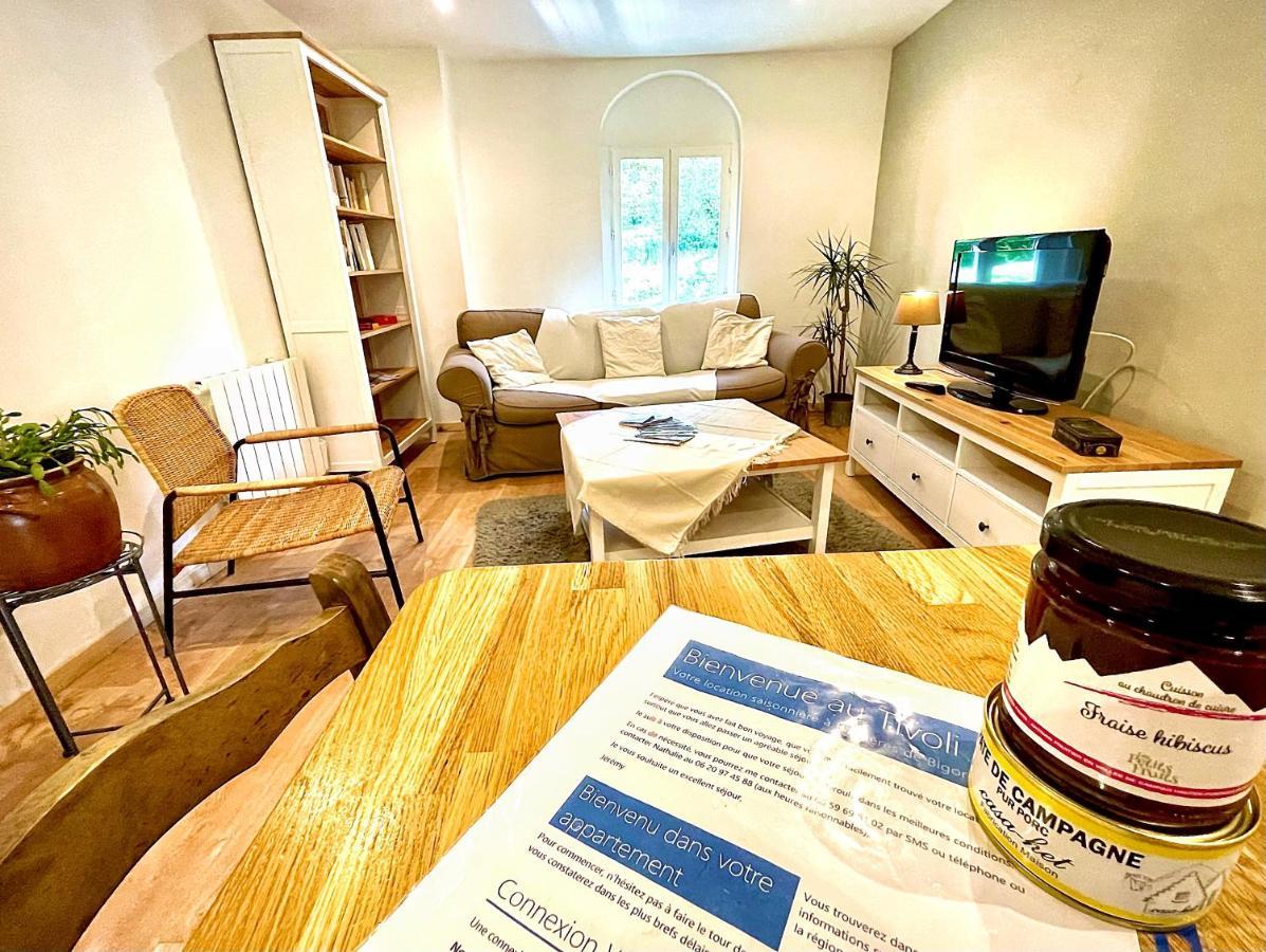 Le Tivoli Appartement Bagnères-de-Bigorre Buitenkant foto