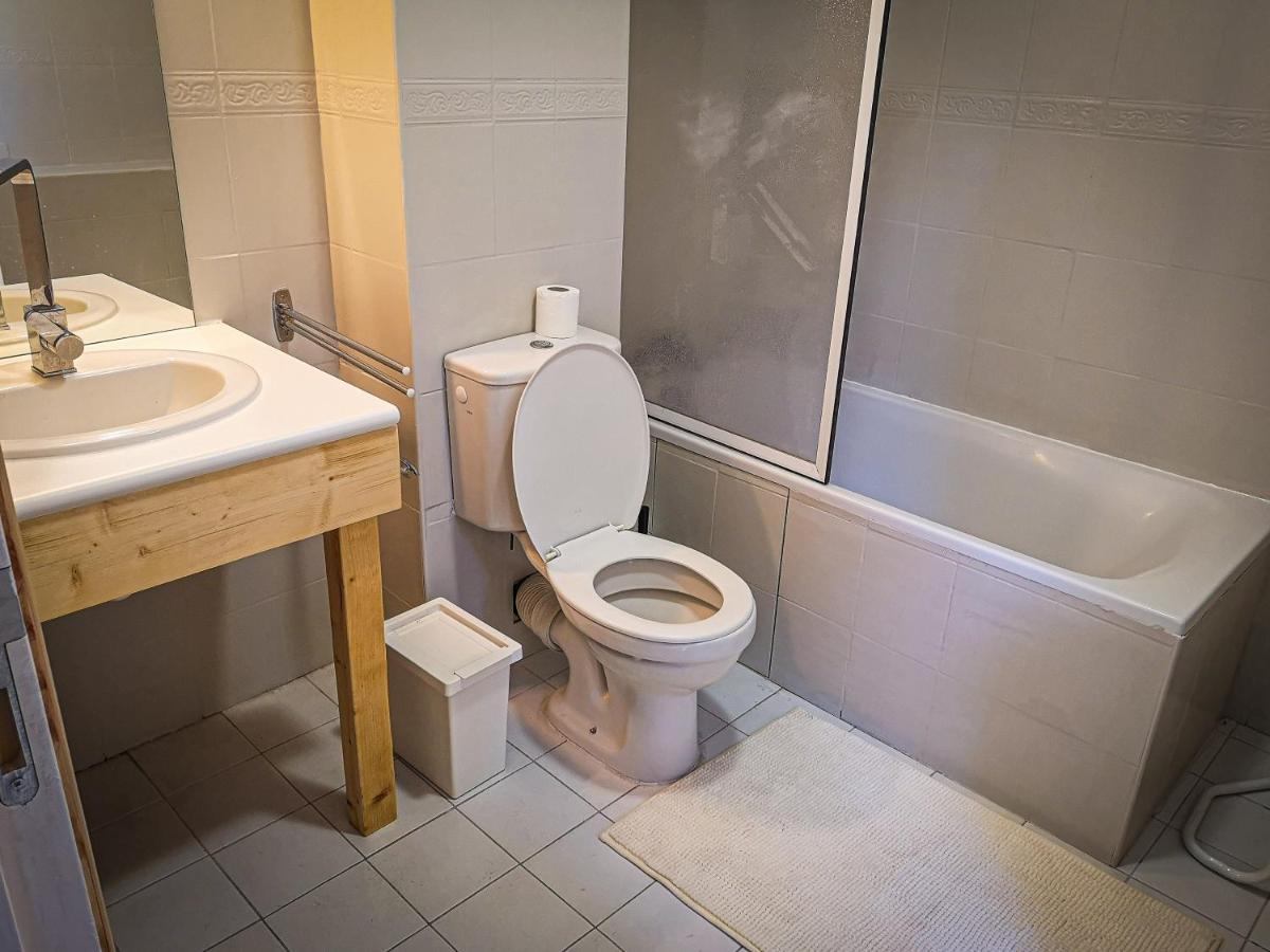 Le Tivoli Appartement Bagnères-de-Bigorre Buitenkant foto
