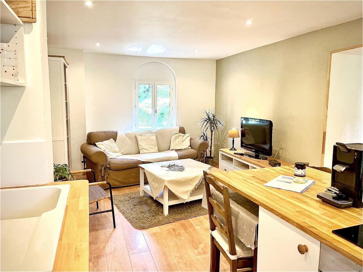 Le Tivoli Appartement Bagnères-de-Bigorre Buitenkant foto